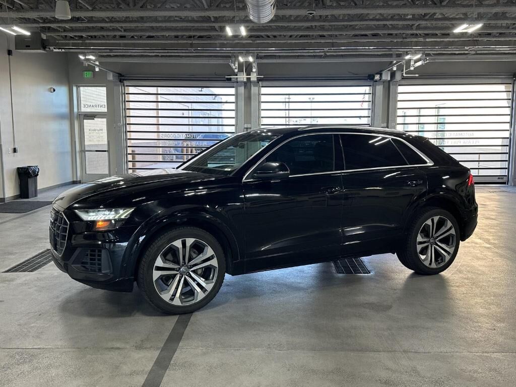 2019 AUDI Q8