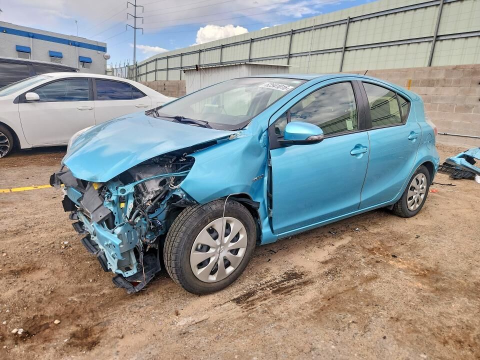 2014 TOYOTA Prius