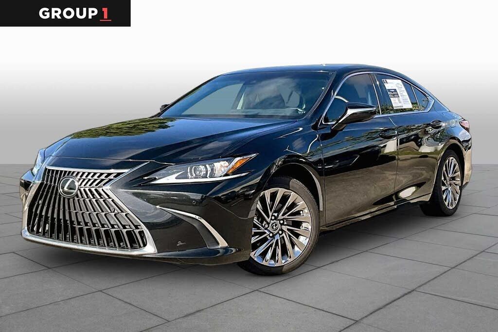 2024 LEXUS ES