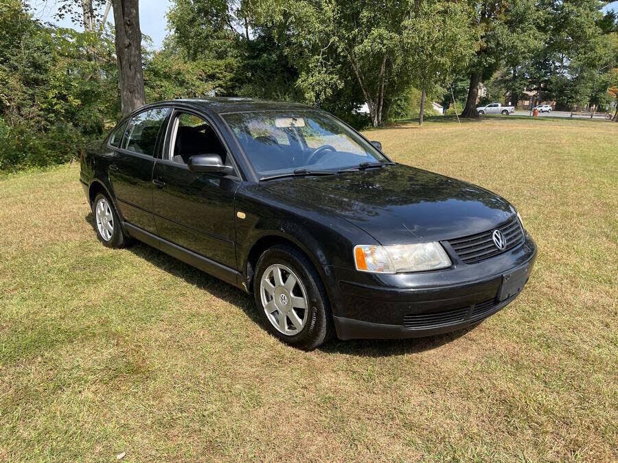 1999 VOLKSWAGEN Passat
