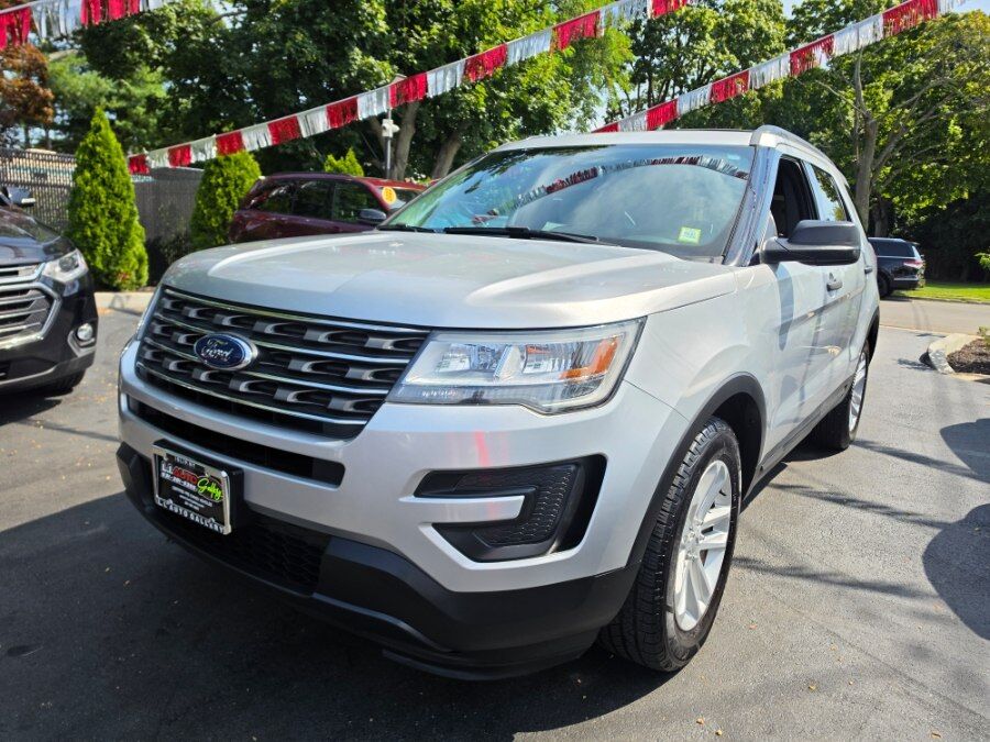 2017 FORD Explorer