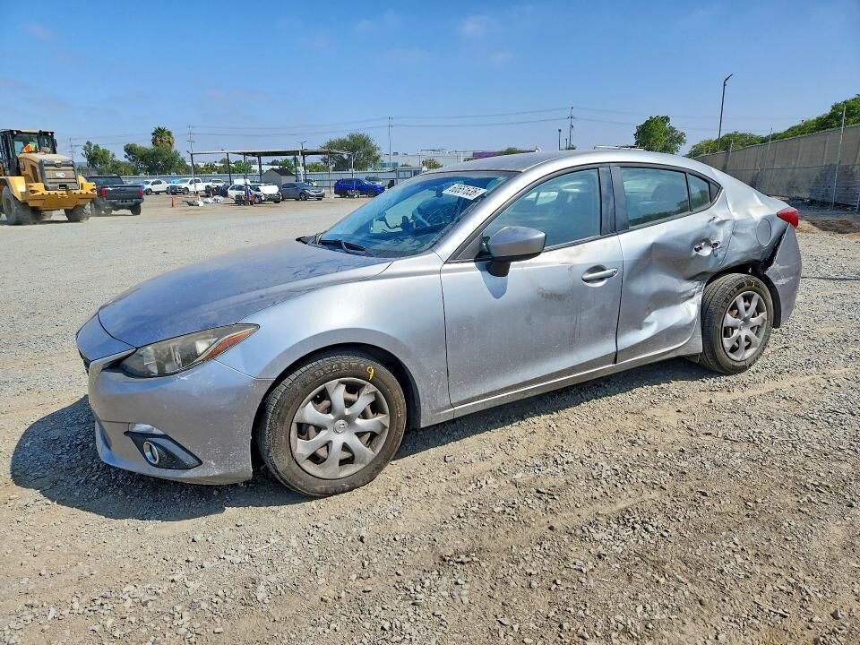 2014 MAZDA Mazda3