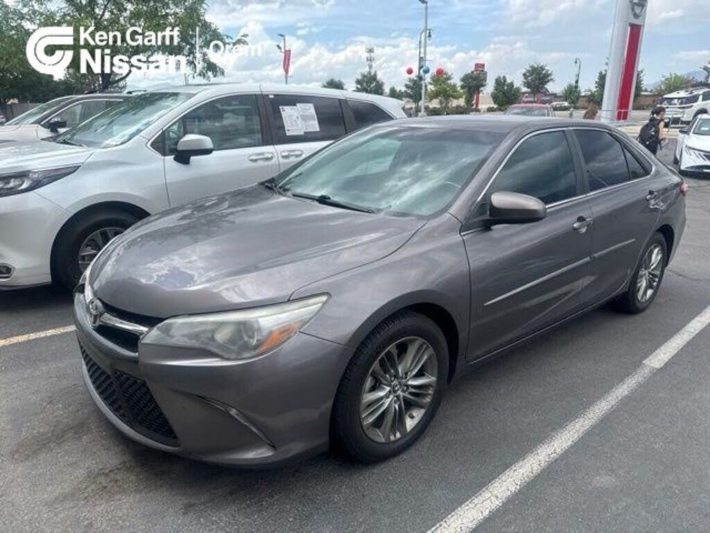 2015 TOYOTA Camry