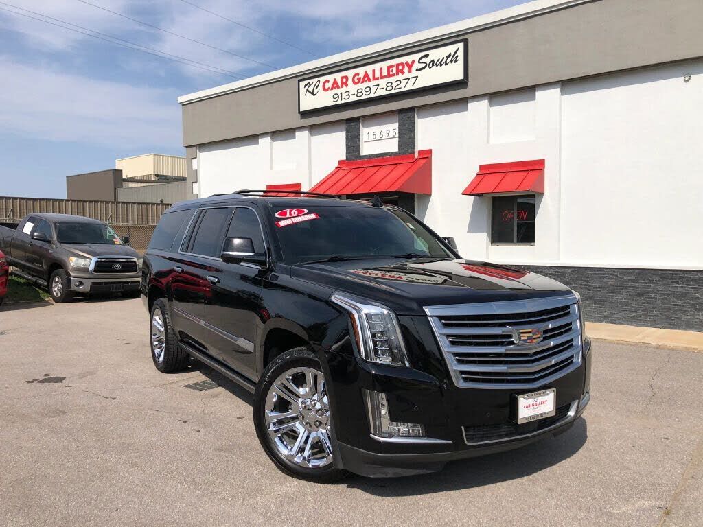 2016 CADILLAC Escalade