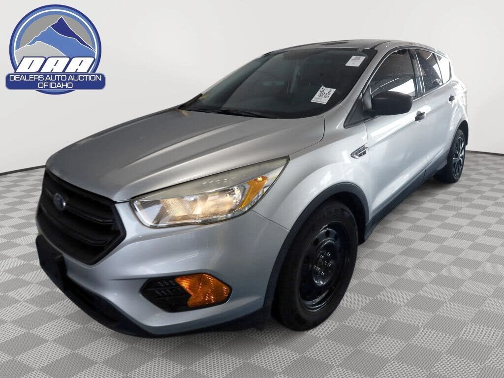 2017 FORD Escape