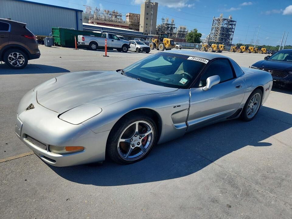 2004 CHEVROLET Corvette