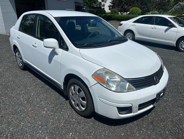 2009 NISSAN Versa
