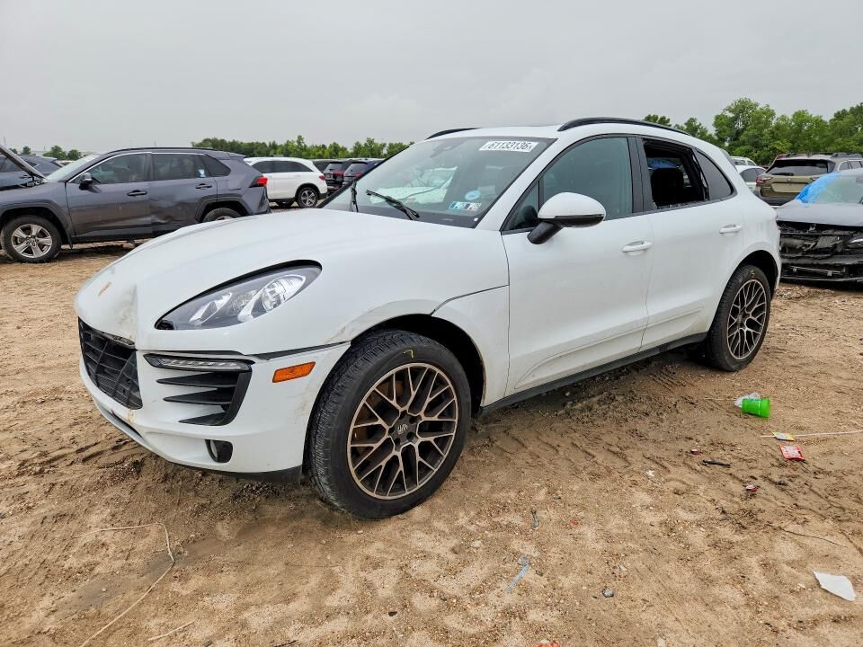 2018 PORSCHE Macan