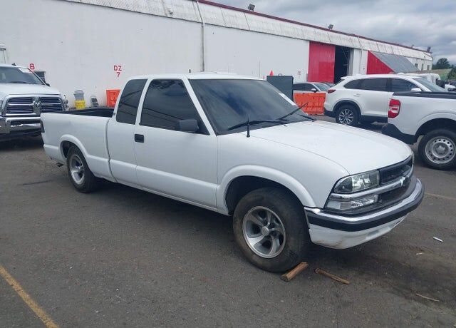 2003 CHEVROLET S-10 Pickup