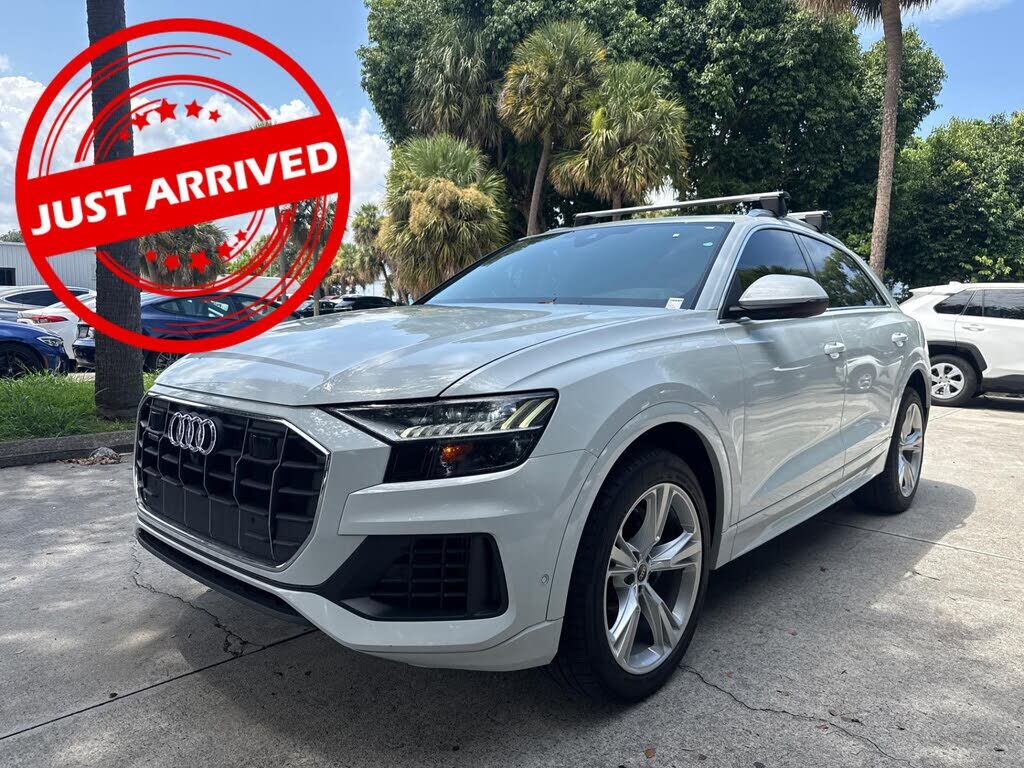 2023 AUDI Q8