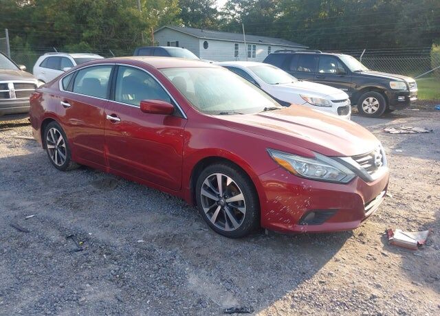 2017 NISSAN Altima