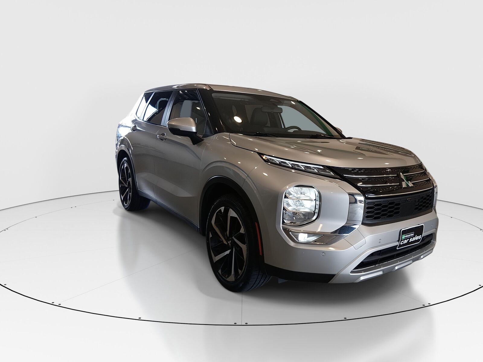 2024 MITSUBISHI Outlander
