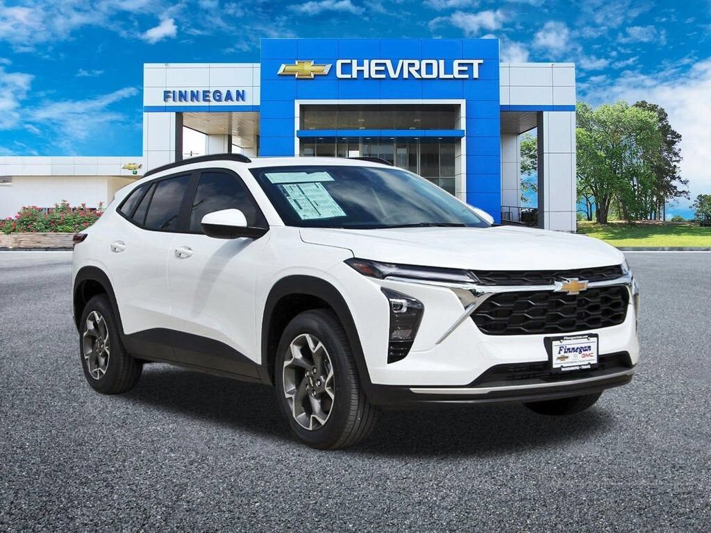 2026 CHEVROLET Trax