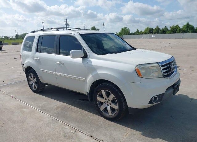 2014 HONDA Pilot