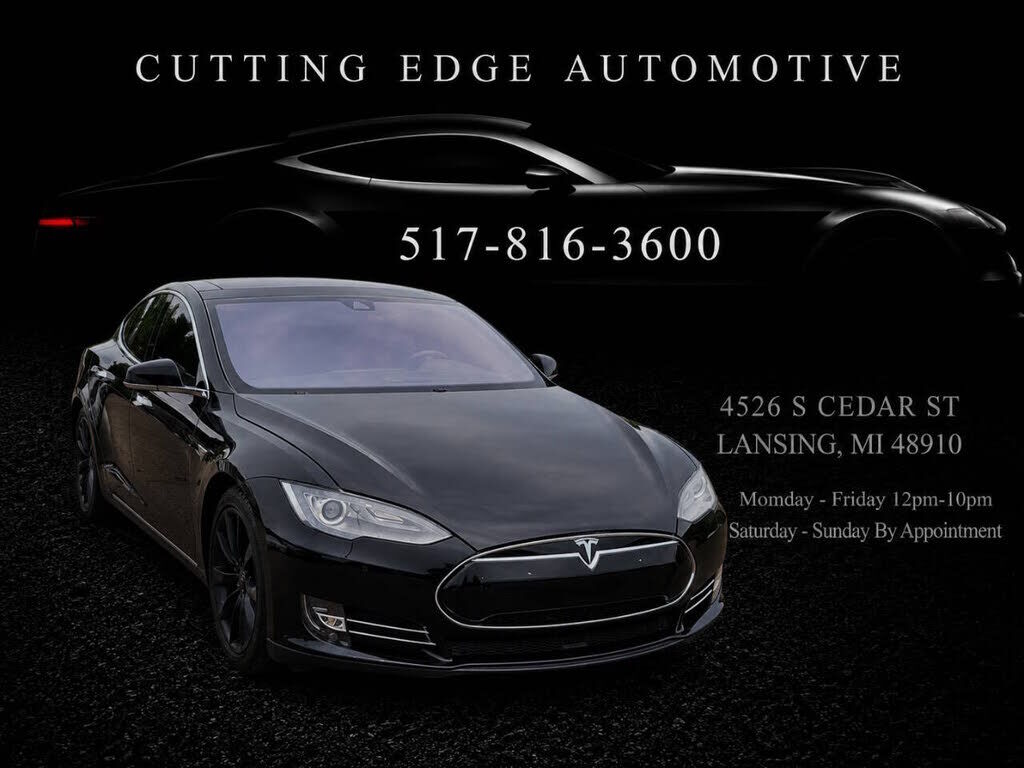 2015 TESLA Model S