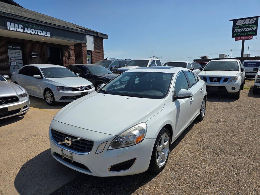 2012 VOLVO S60