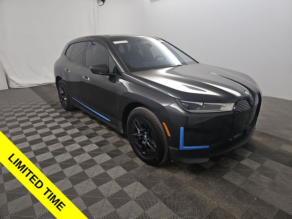 2023 BMW ix