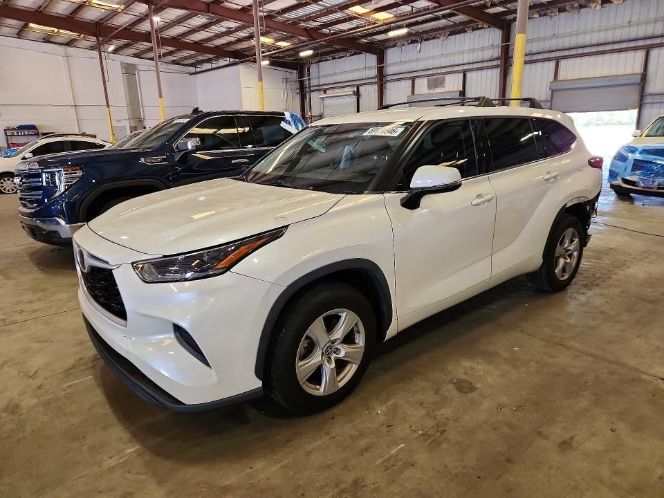 2021 TOYOTA Highlander