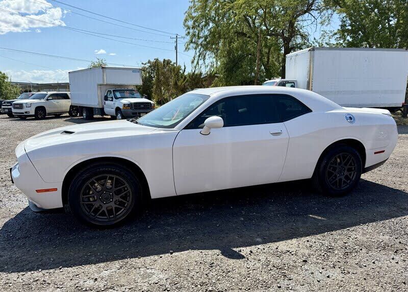 2020 DODGE Challenger