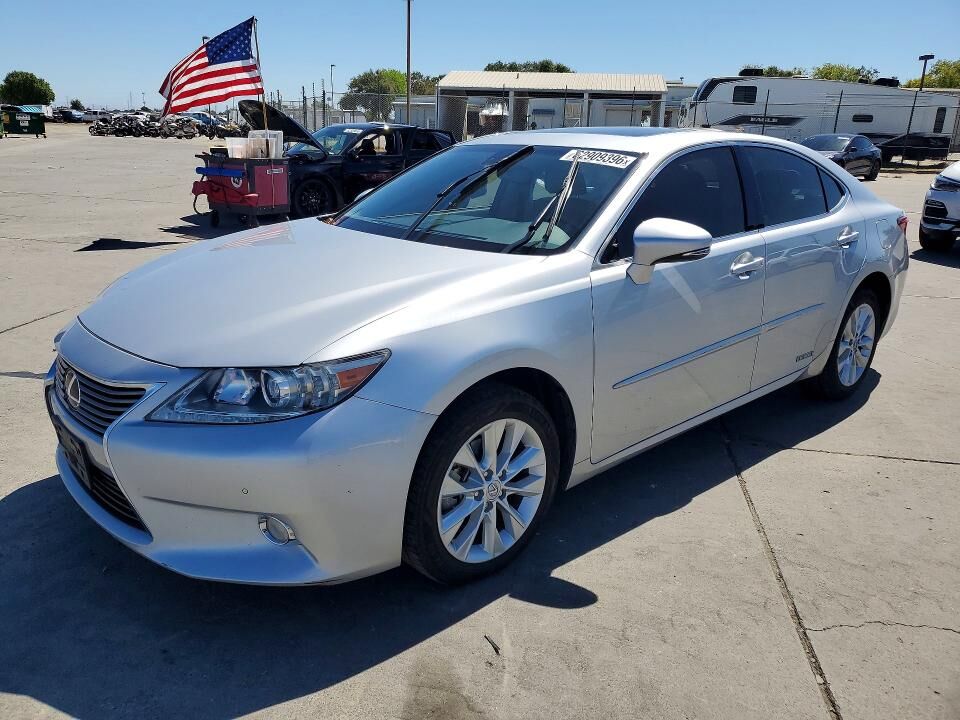 2013 LEXUS ES