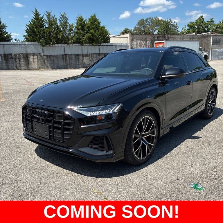 2023 AUDI SQ8