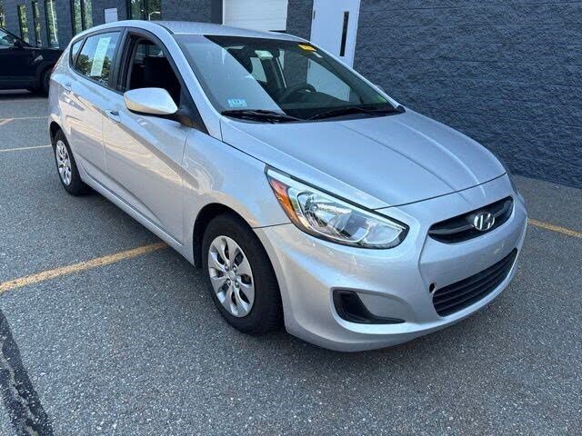 2016 HYUNDAI Accent