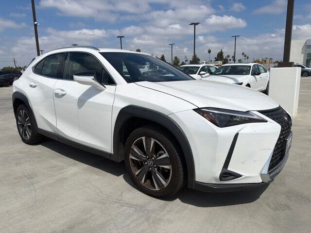 2024 LEXUS UX