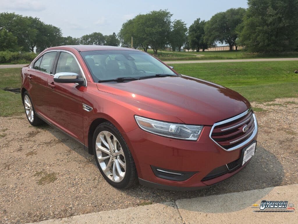 2014 FORD Taurus