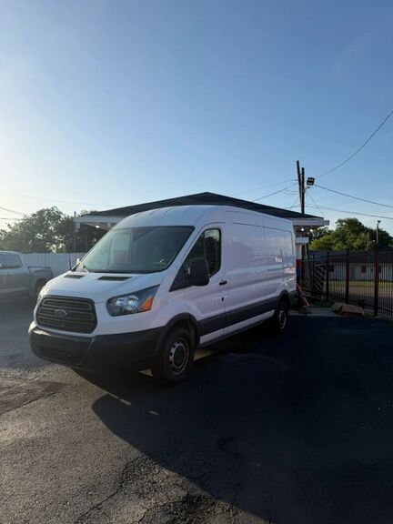 2018 FORD Transit