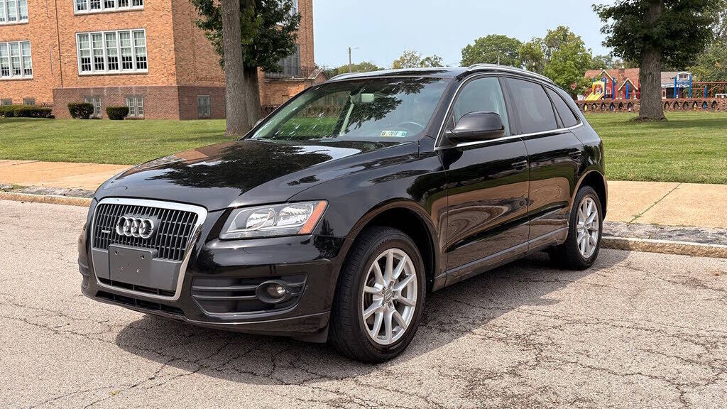 2011 AUDI Q5