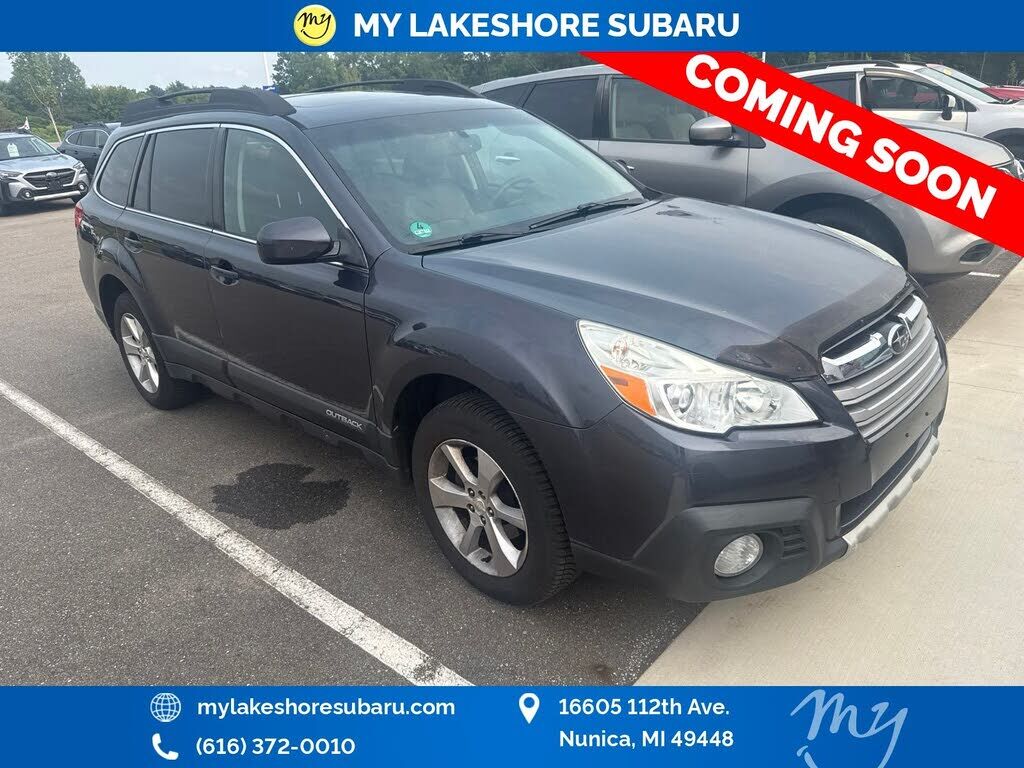 2013 SUBARU Outback