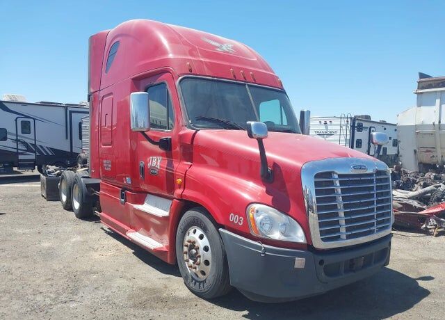 2018 FREIGHTLINER Cascadia