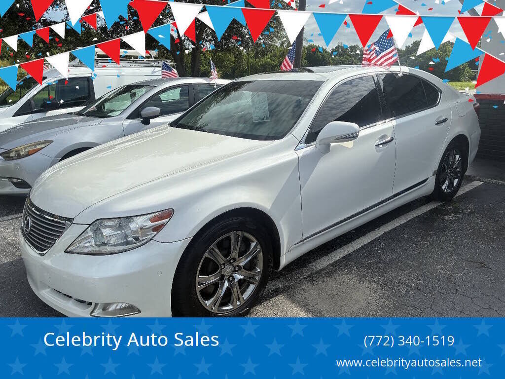 2011 LEXUS LS