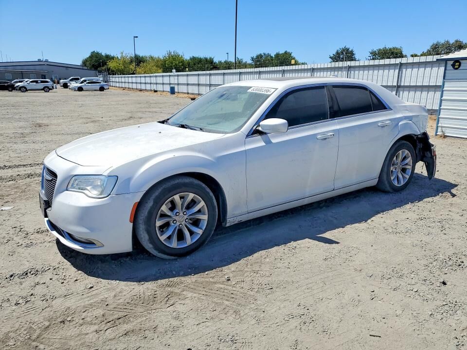 2016 CHRYSLER 300