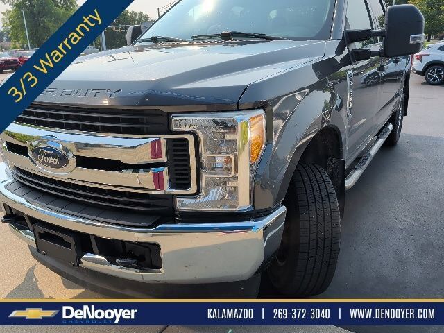 2017 FORD F-250