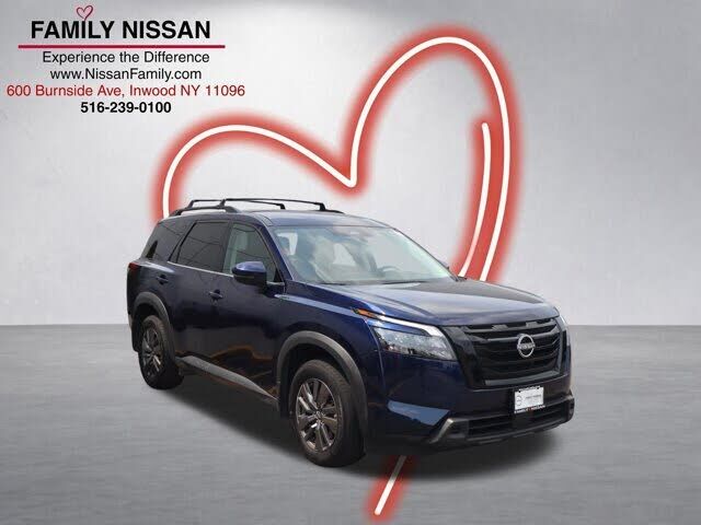 2024 NISSAN Pathfinder