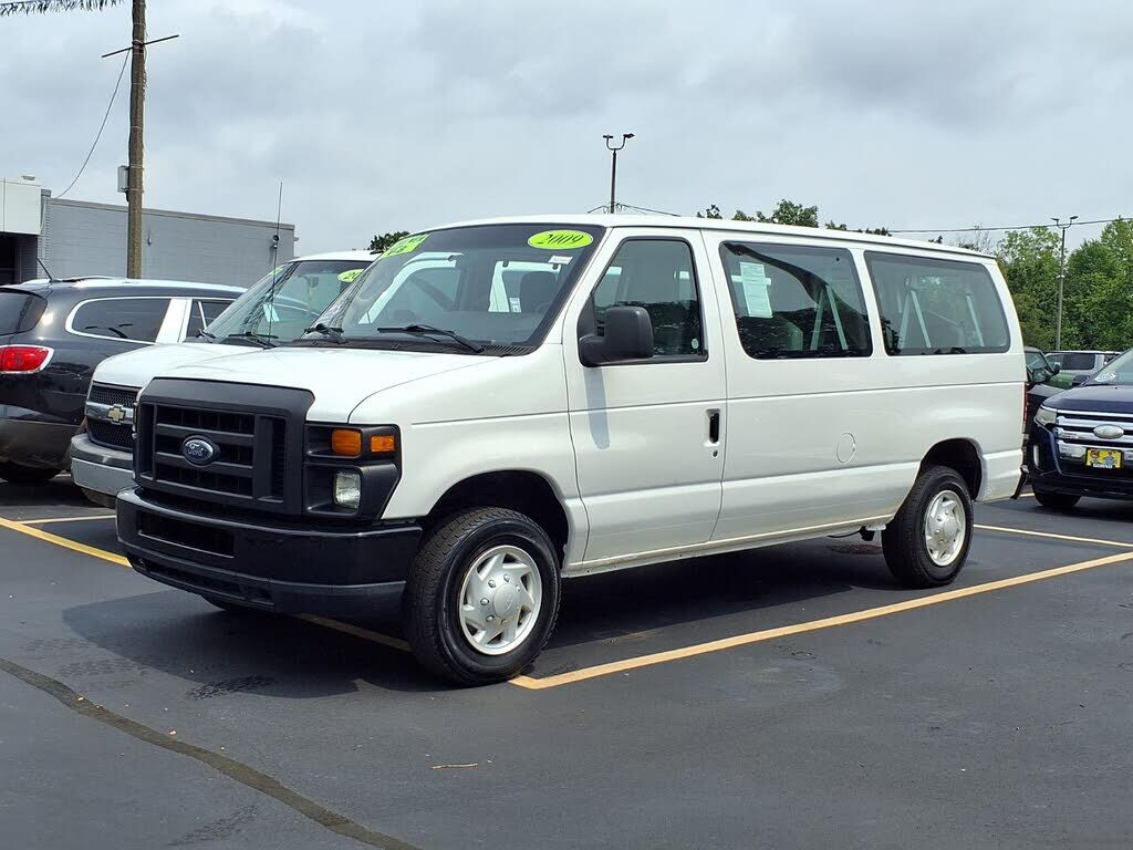 2009 FORD E-350
