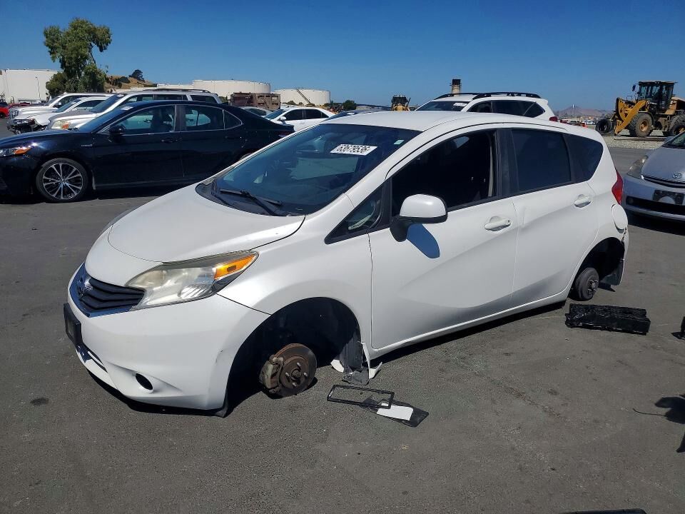 2014 NISSAN Versa
