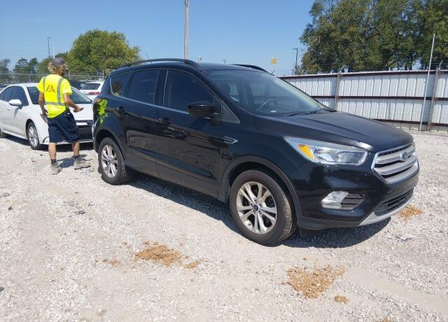 2018 FORD Escape