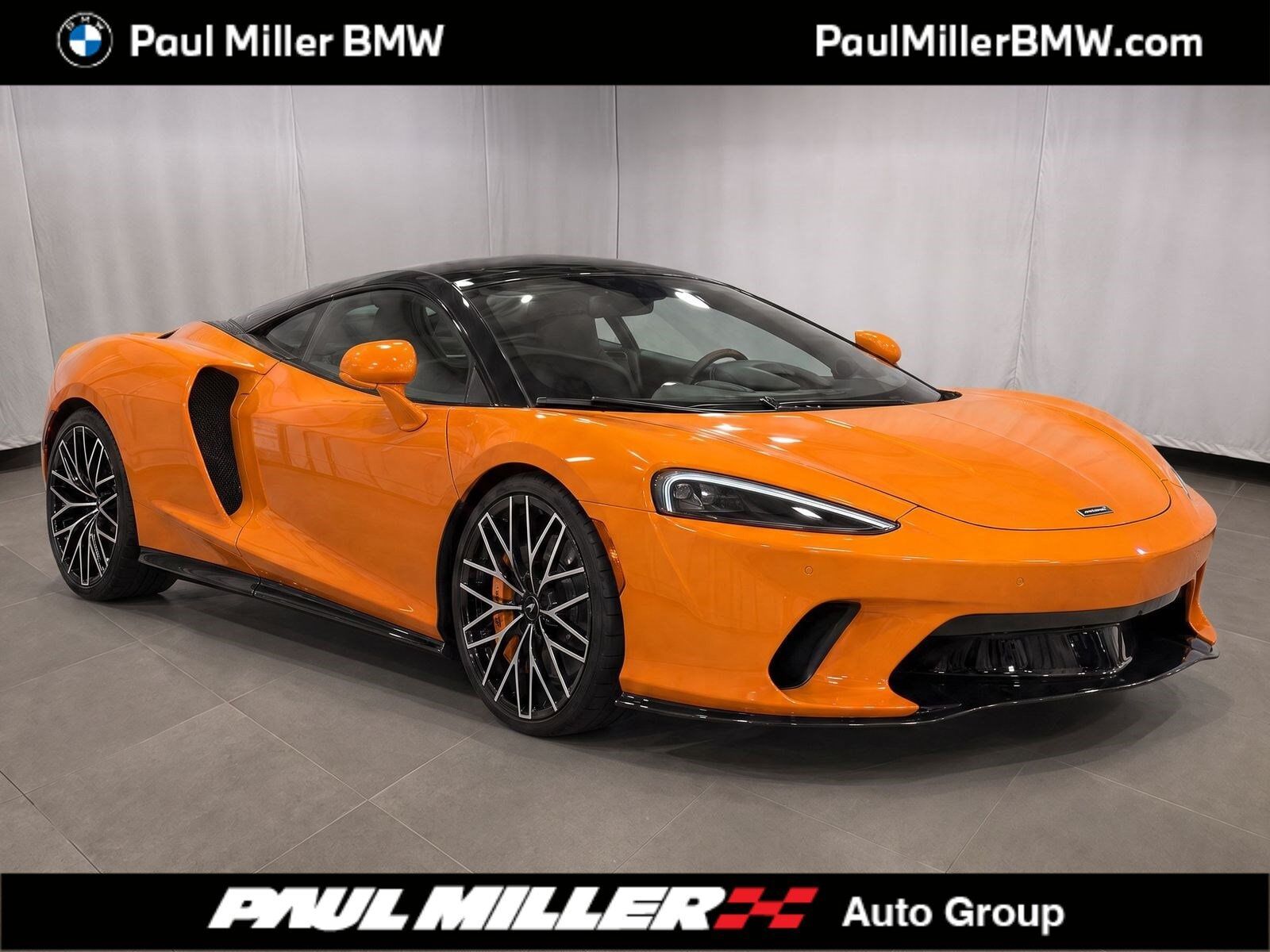 2023 MCLAREN GT