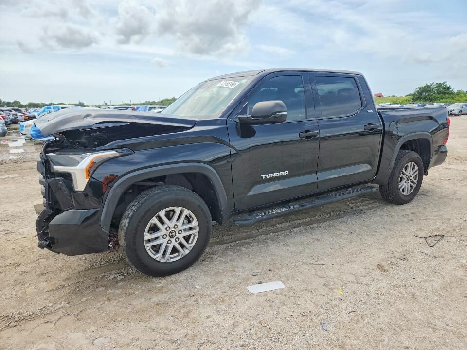 2022 TOYOTA Tundra