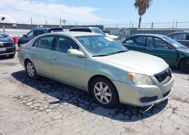 2009 TOYOTA Avalon