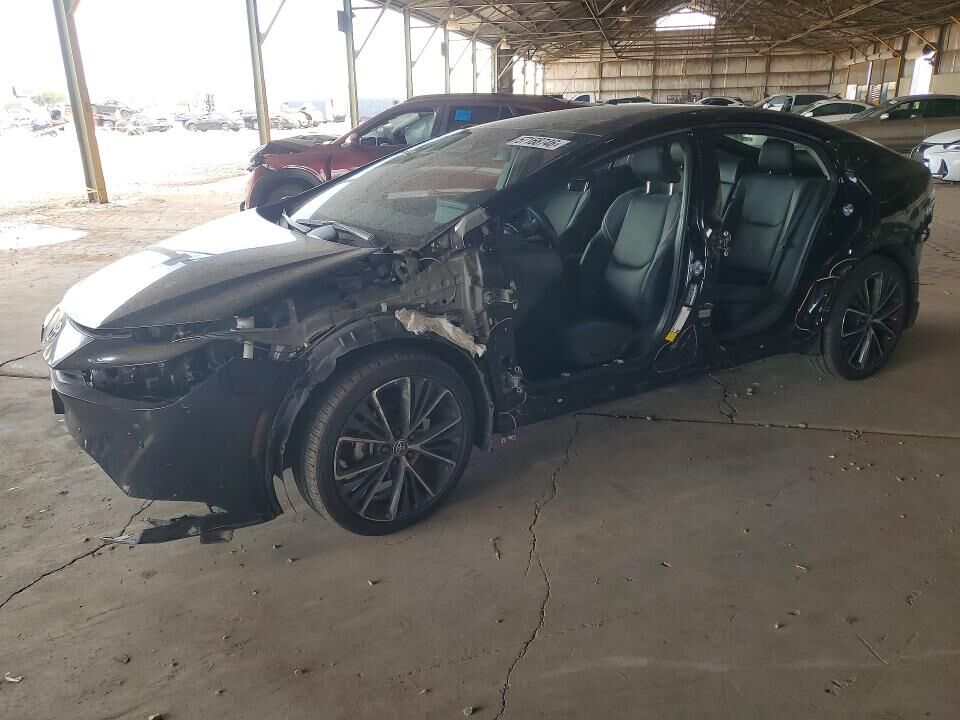 2024 TOYOTA PRIUS