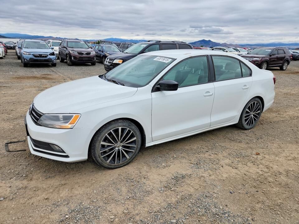 2016 VOLKSWAGEN Jetta