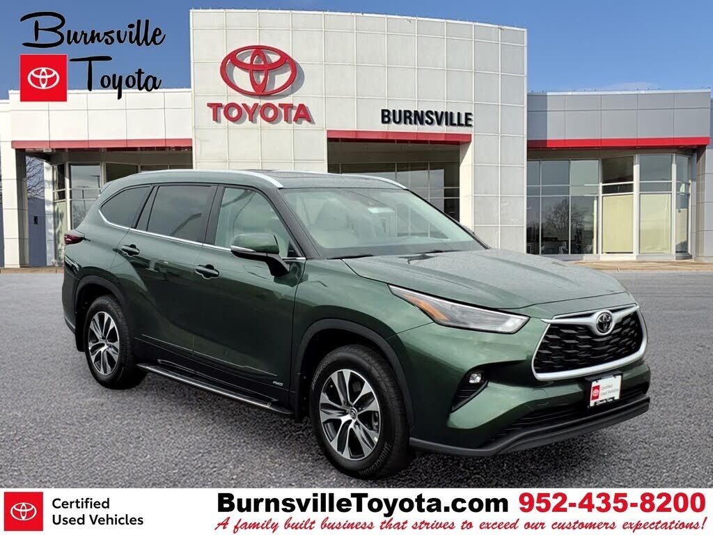 2025 TOYOTA Highlander
