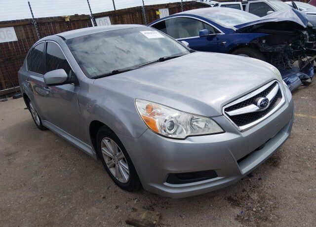 2011 SUBARU Legacy