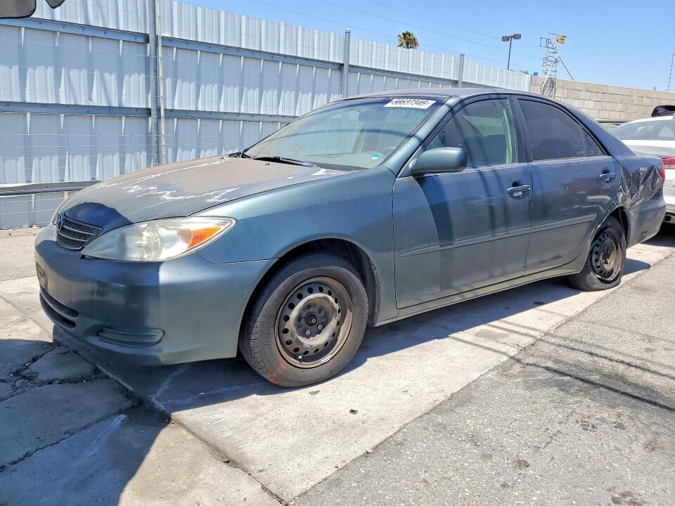 2004 TOYOTA Camry