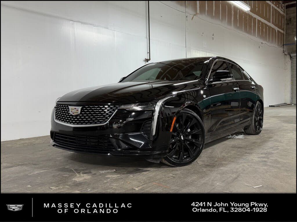 2022 CADILLAC CT4