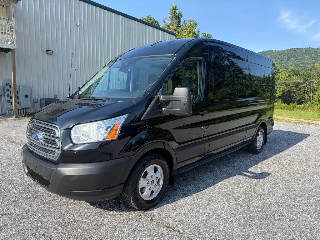 2019 FORD Transit