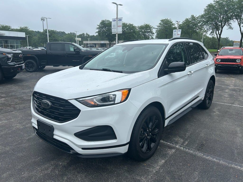 2022 FORD Edge